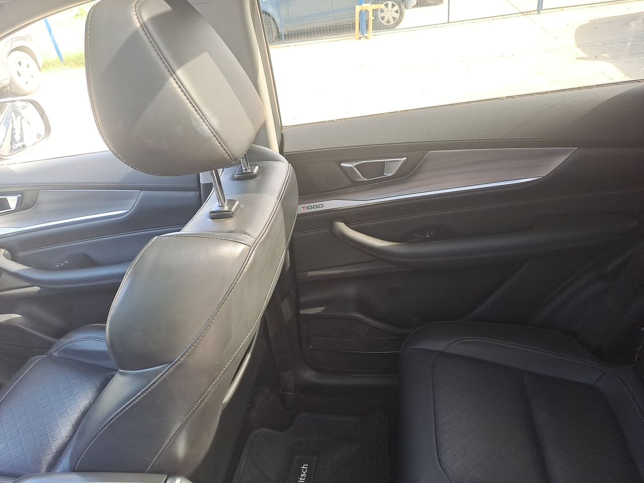 Chery Tiggo 8 Pro — foto 12 de 27
