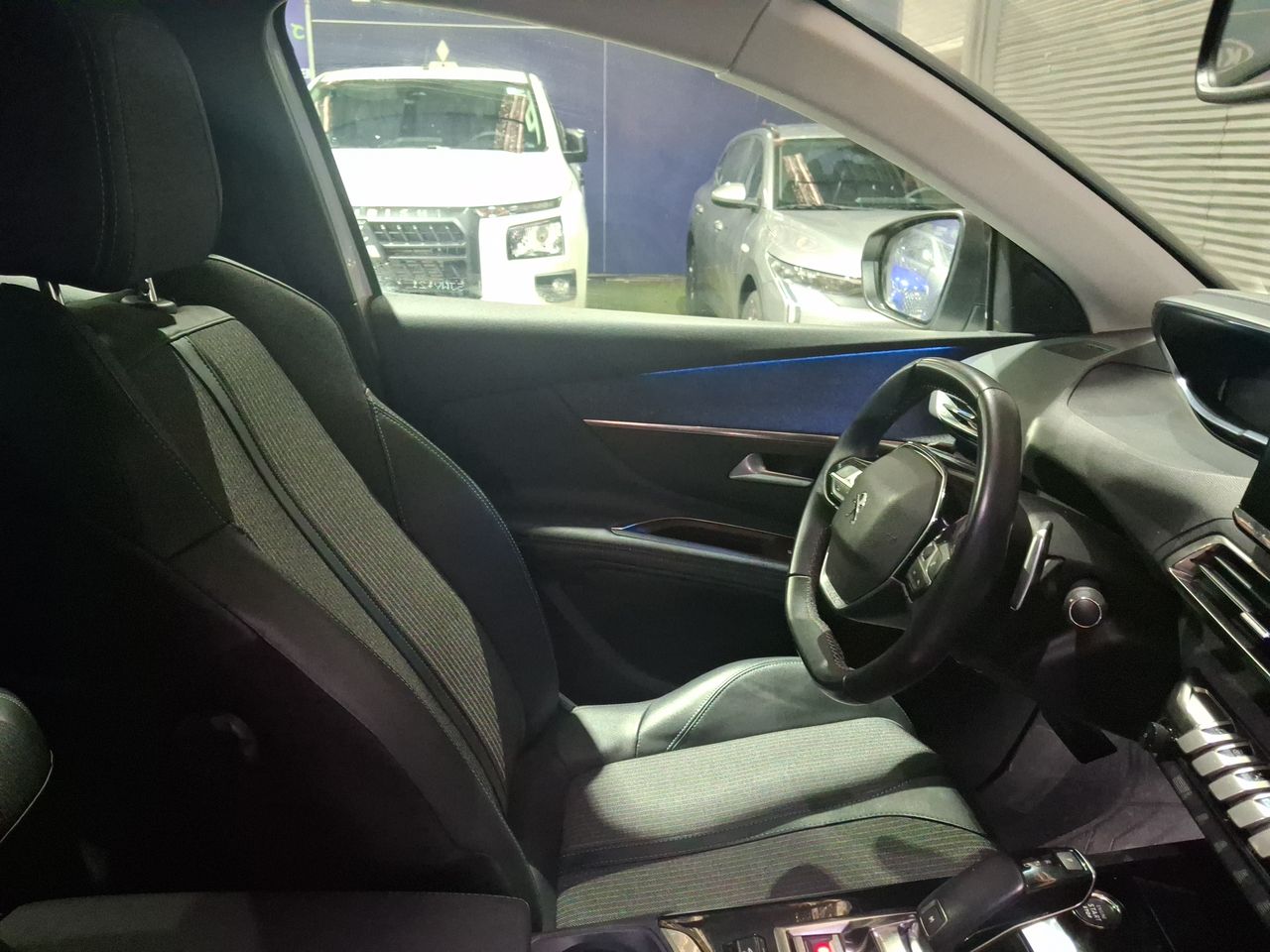 Peugeot 3008 — foto 17 de 35