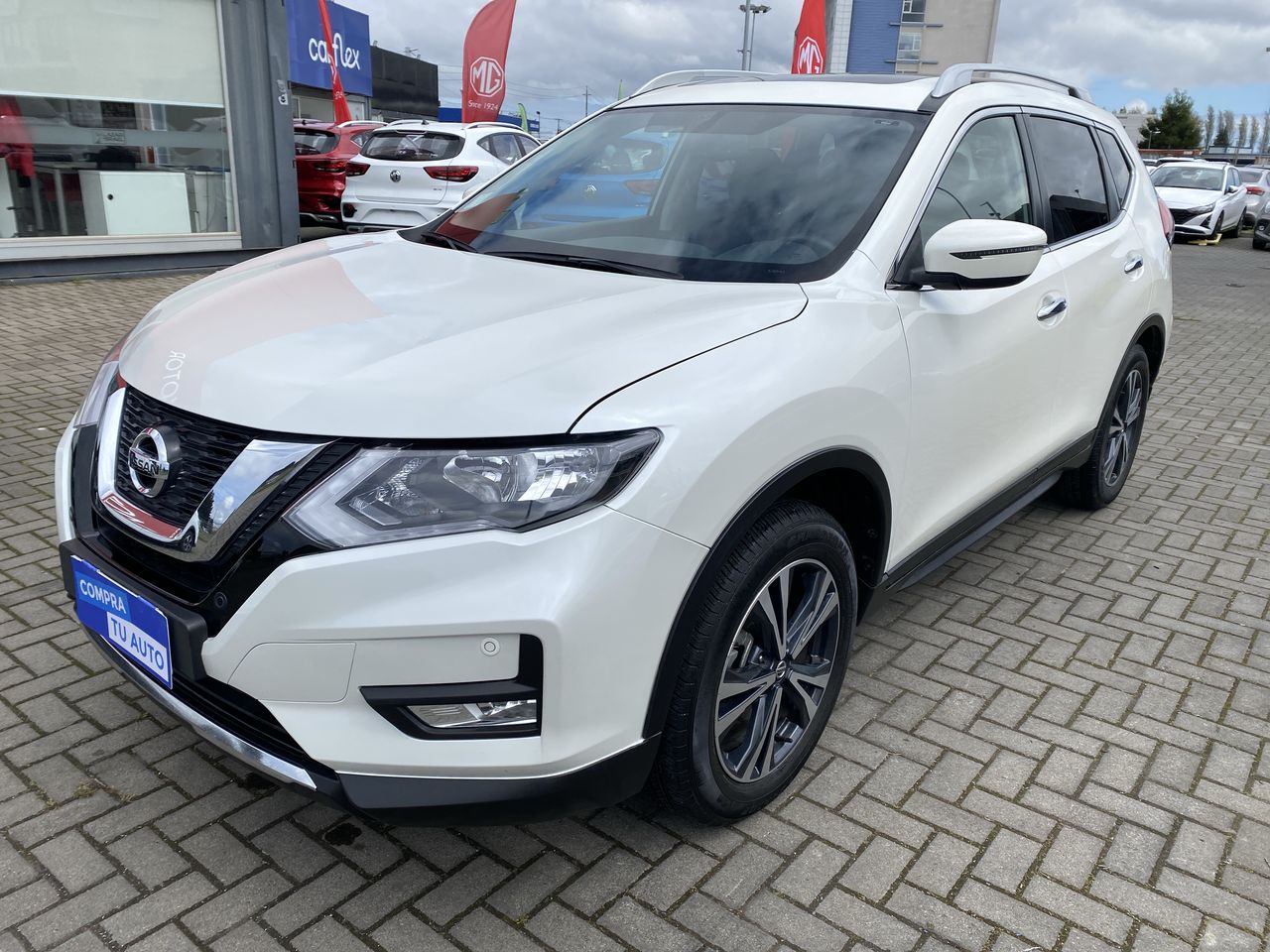 NISSAN - 3