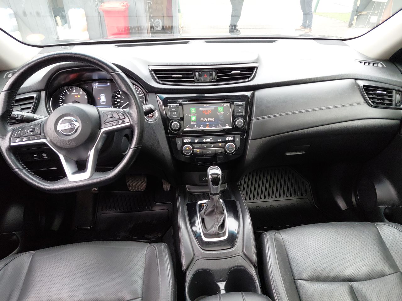NISSAN - 1