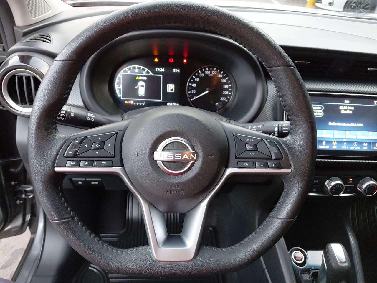 NISSAN - 16