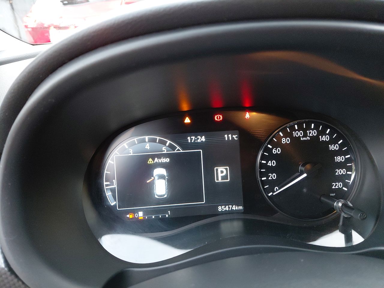 NISSAN - 18