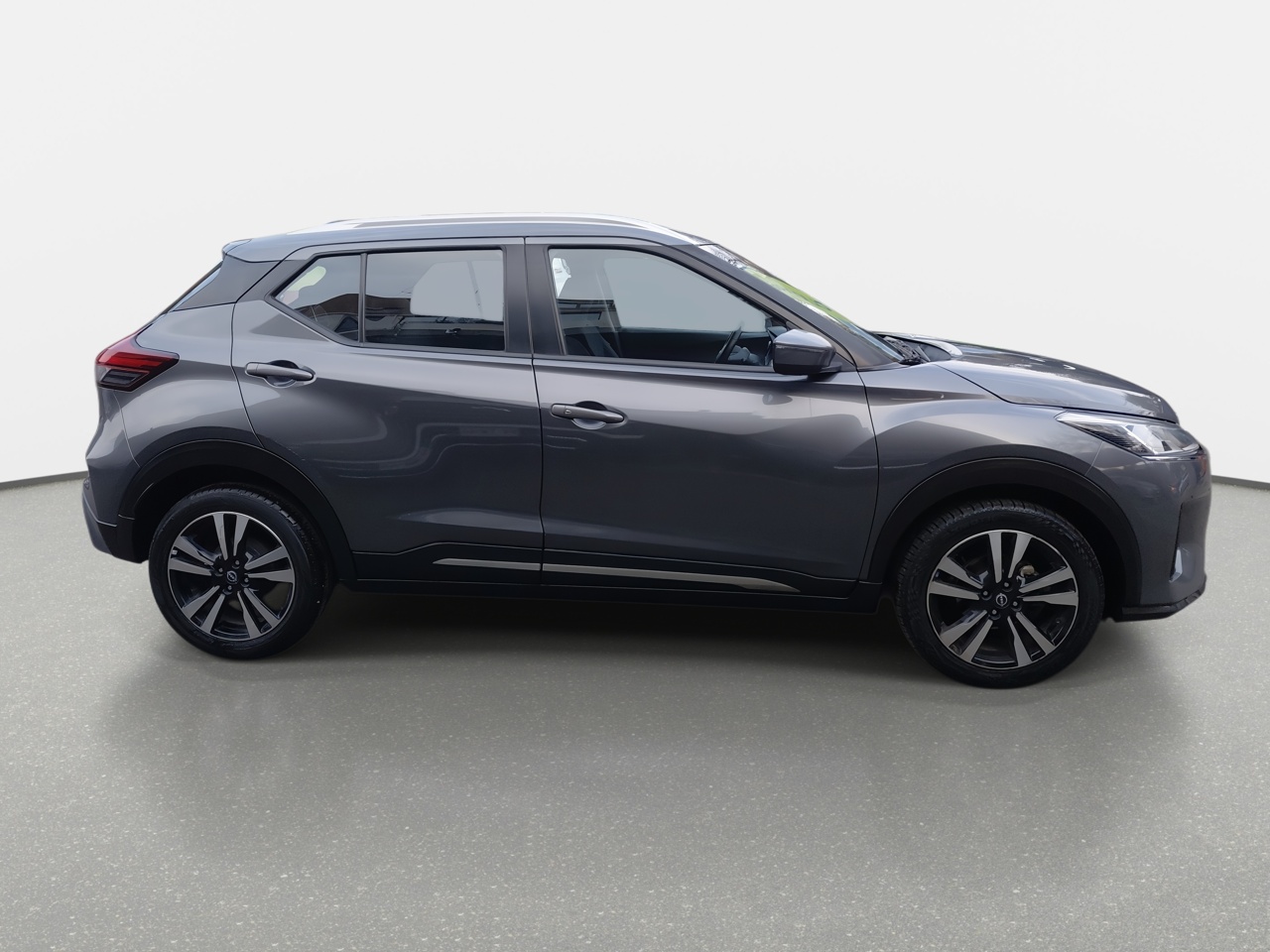 Nissan Kicks — foto 9 de 35