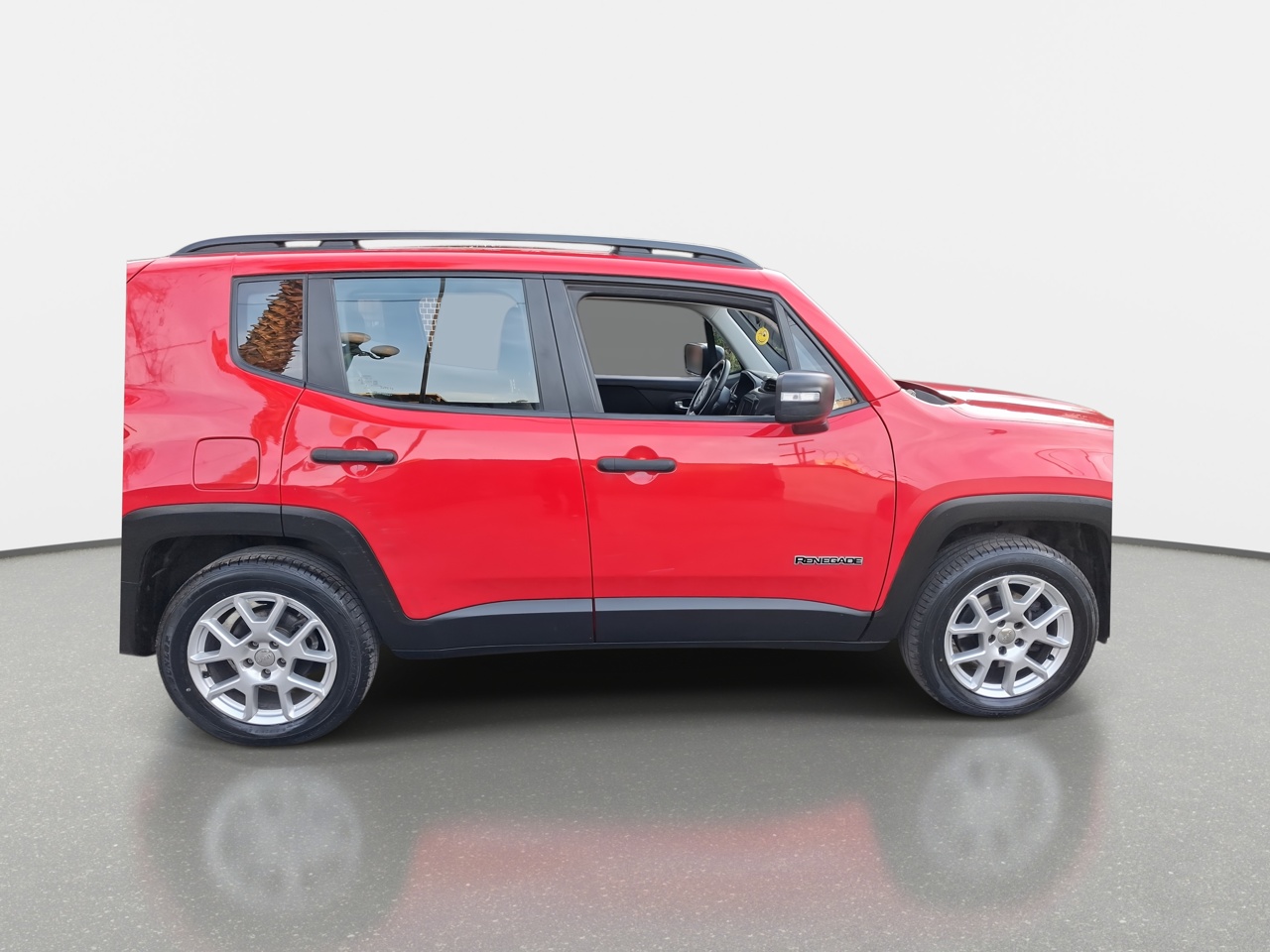 Jeep Renegade — foto 9 de 36