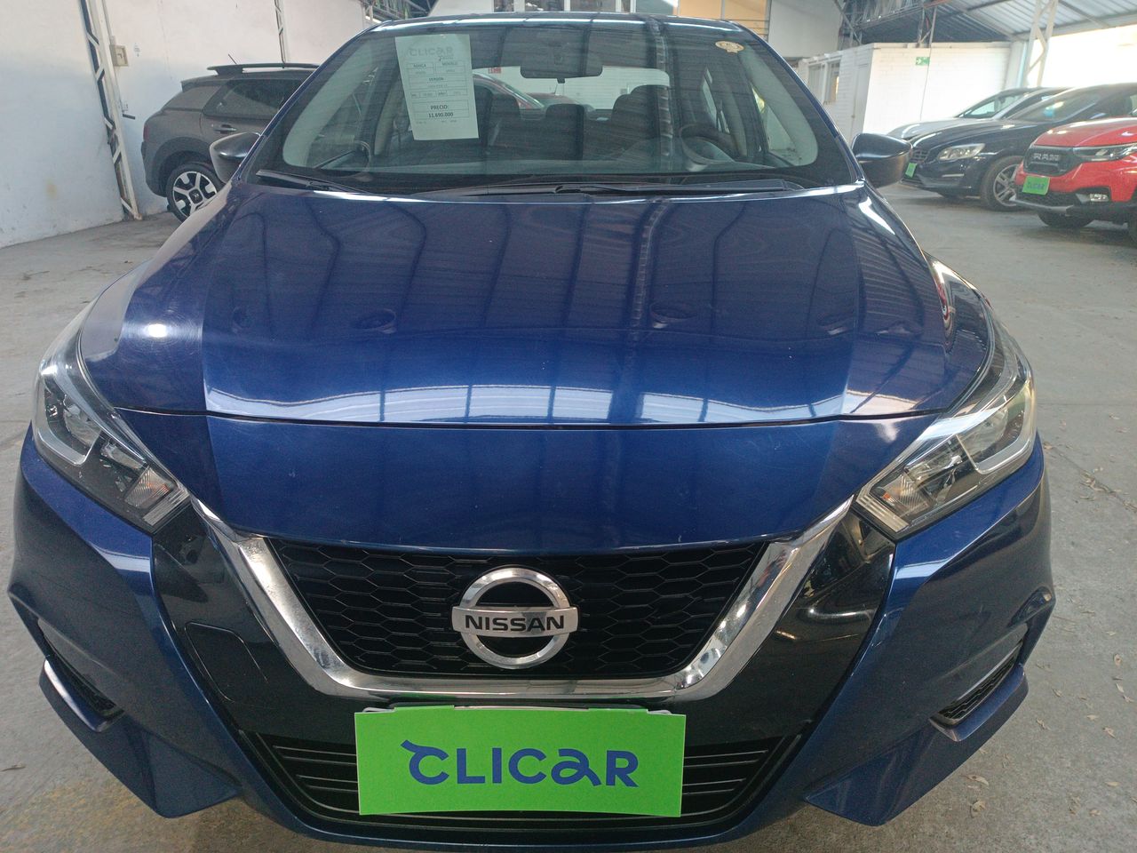 NISSAN - 26