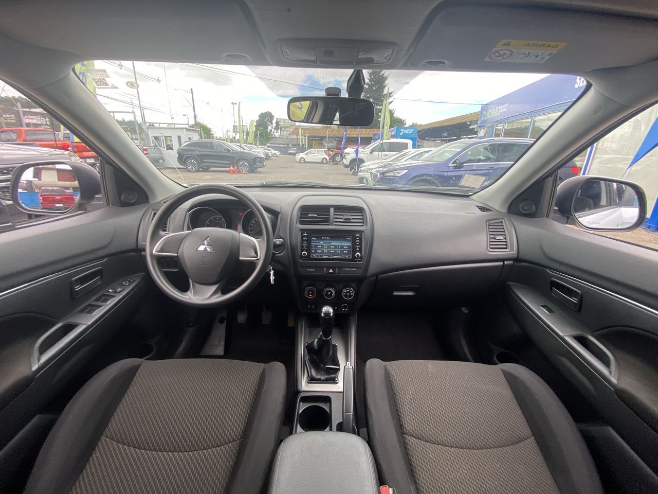 MITSUBISHI - 9