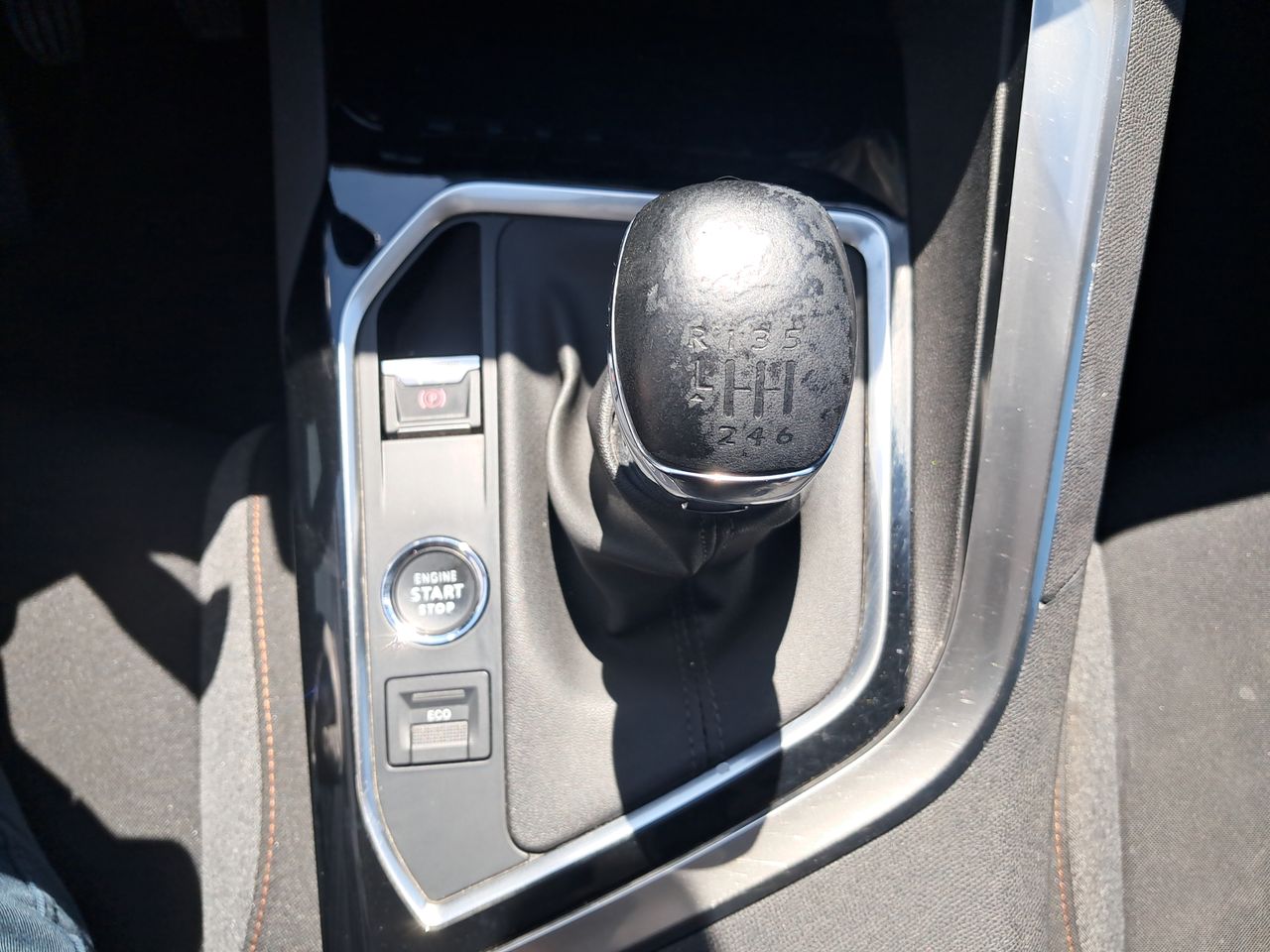 PEUGEOT - 30