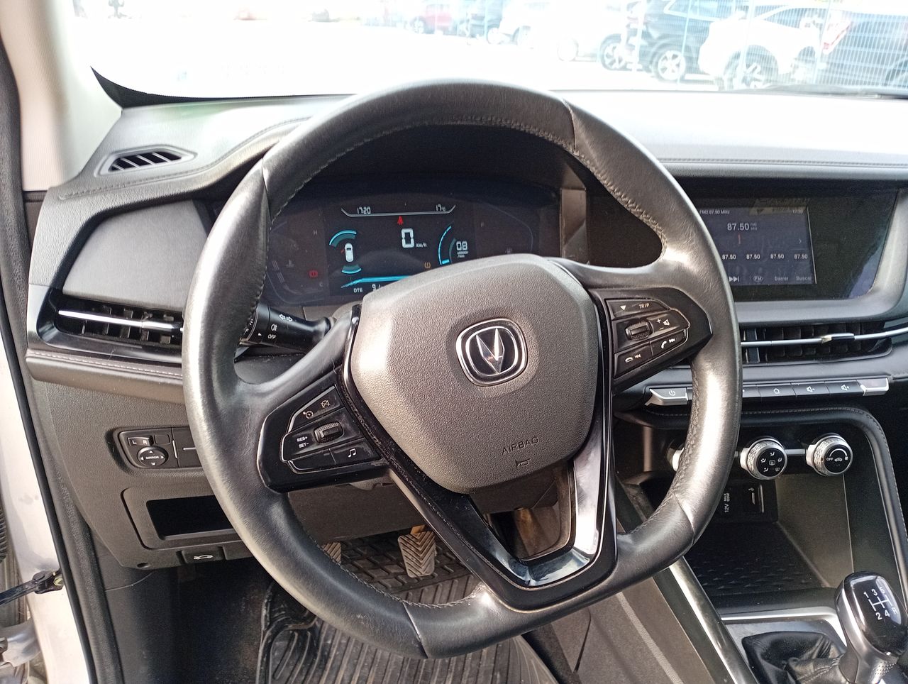 Changan Cs15 — foto 11 de 18