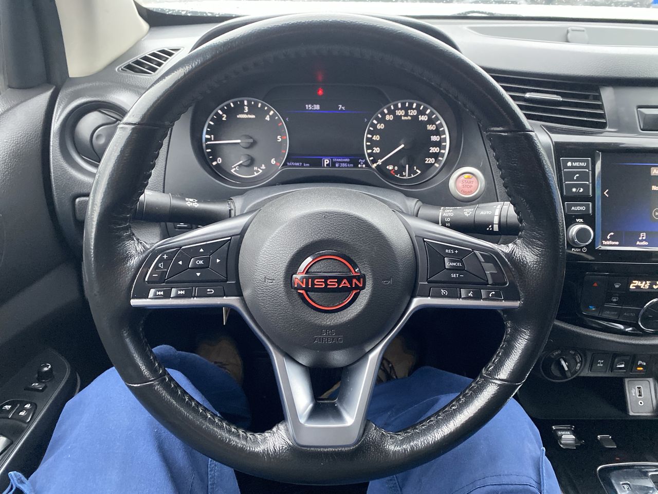 NISSAN - 17