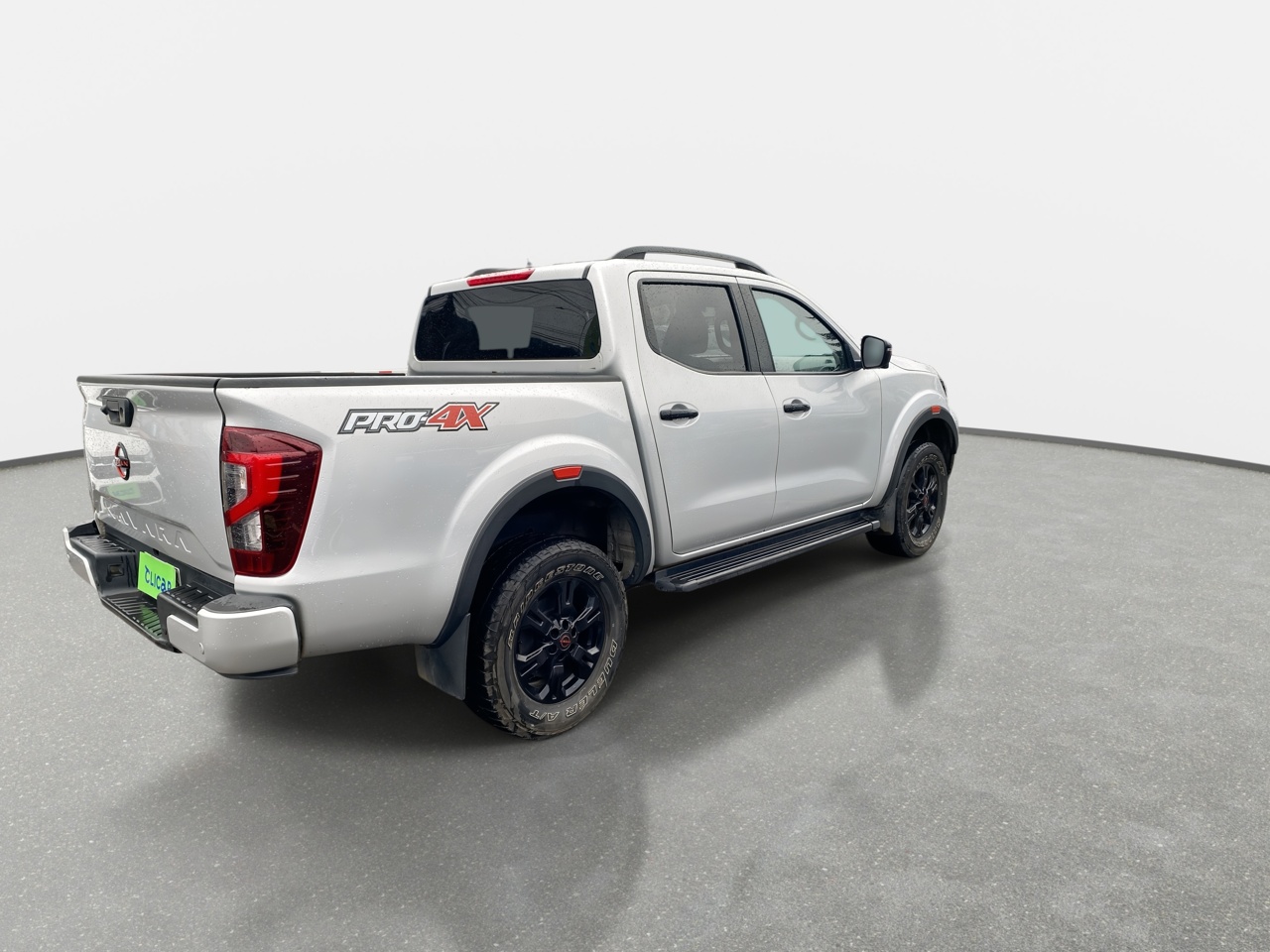 Nissan Navara — foto 8 de 35
