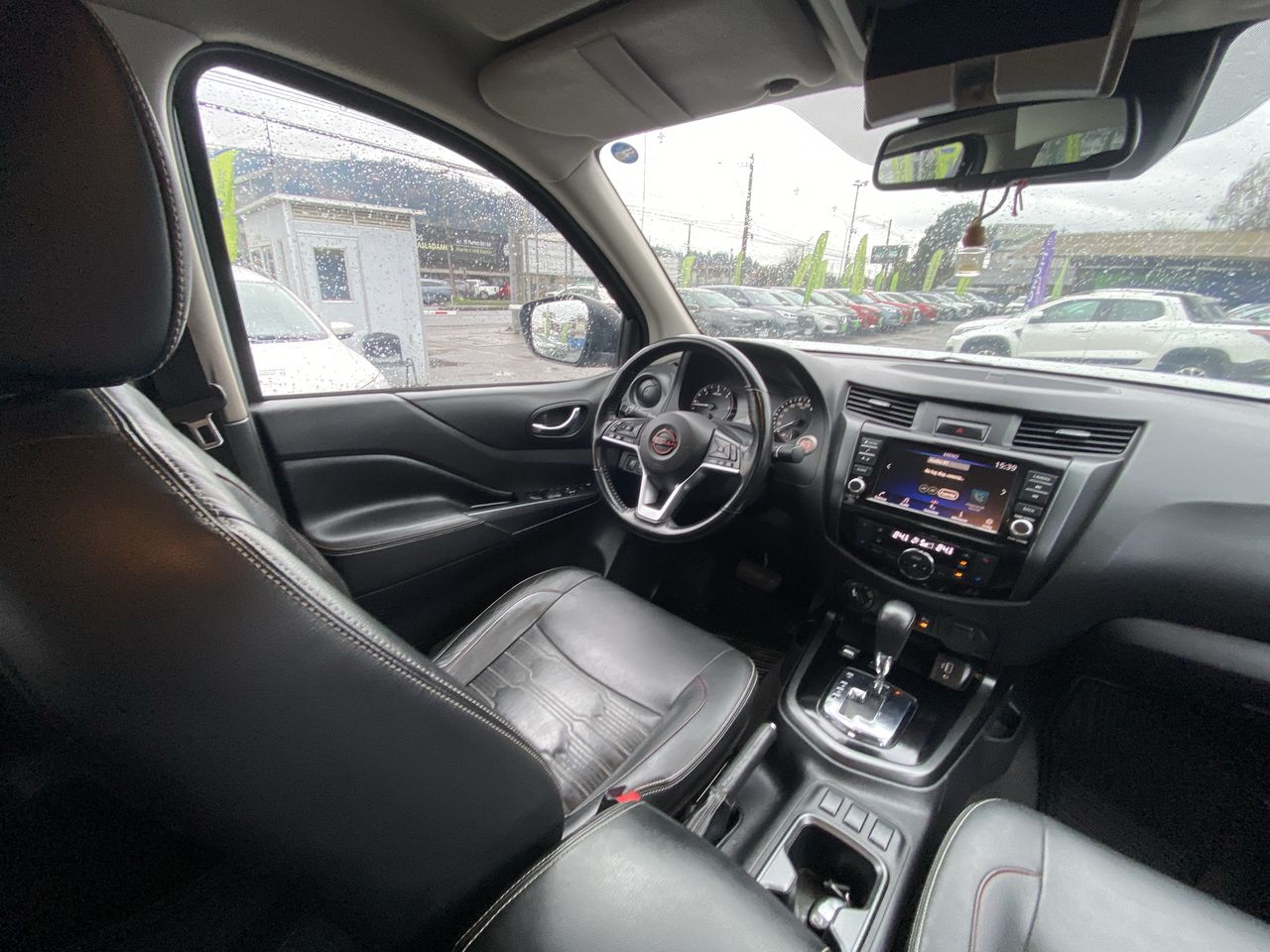 NISSAN - 8