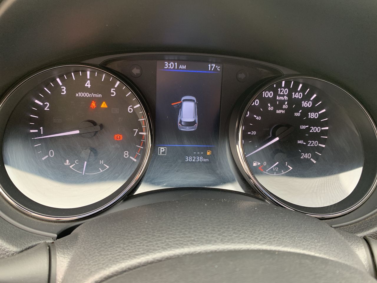 NISSAN - 25