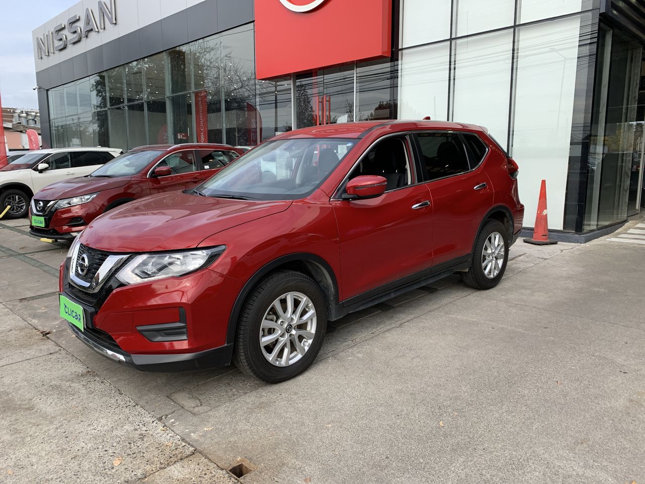 NISSAN - 6
