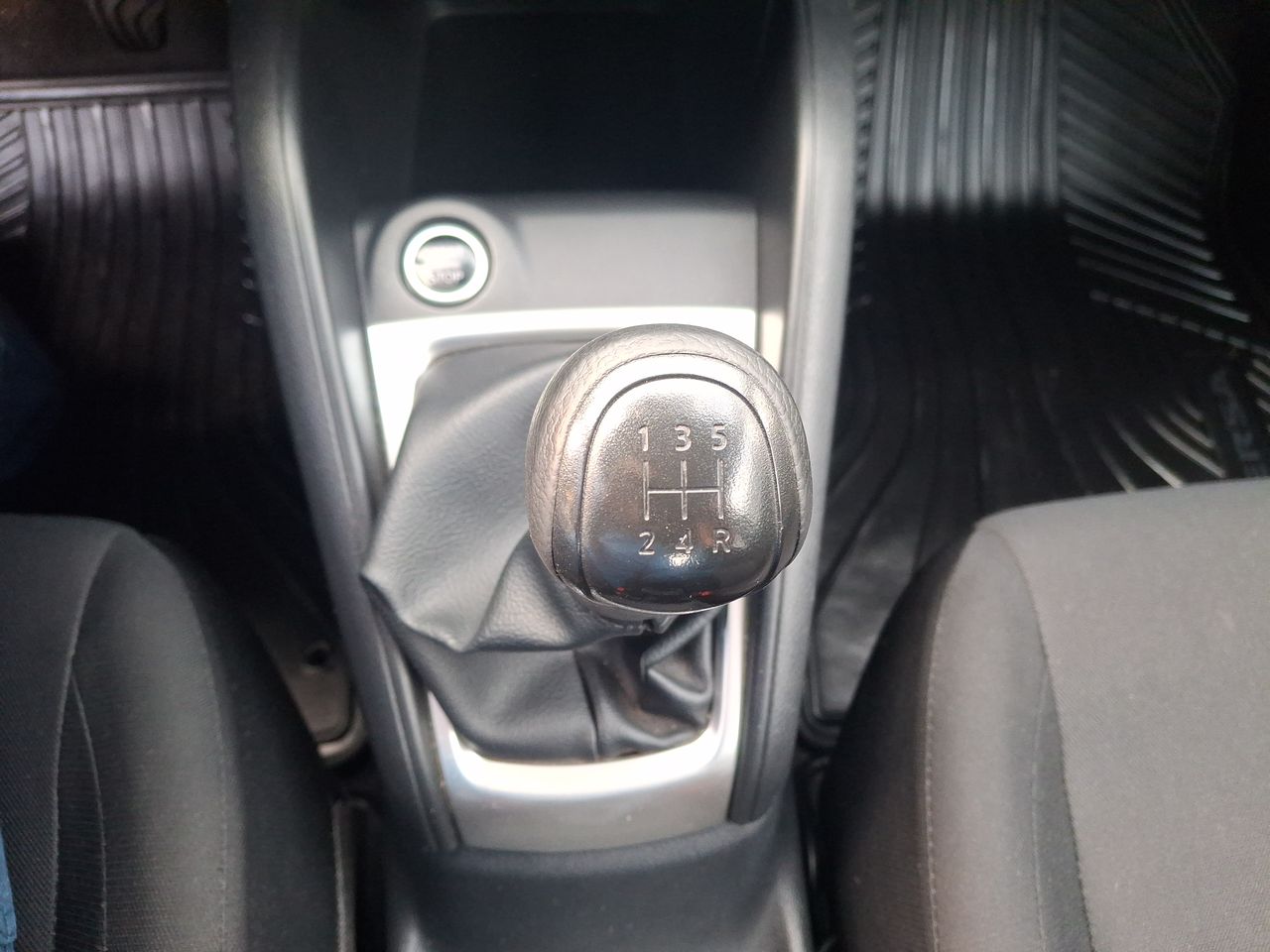 NISSAN - 21