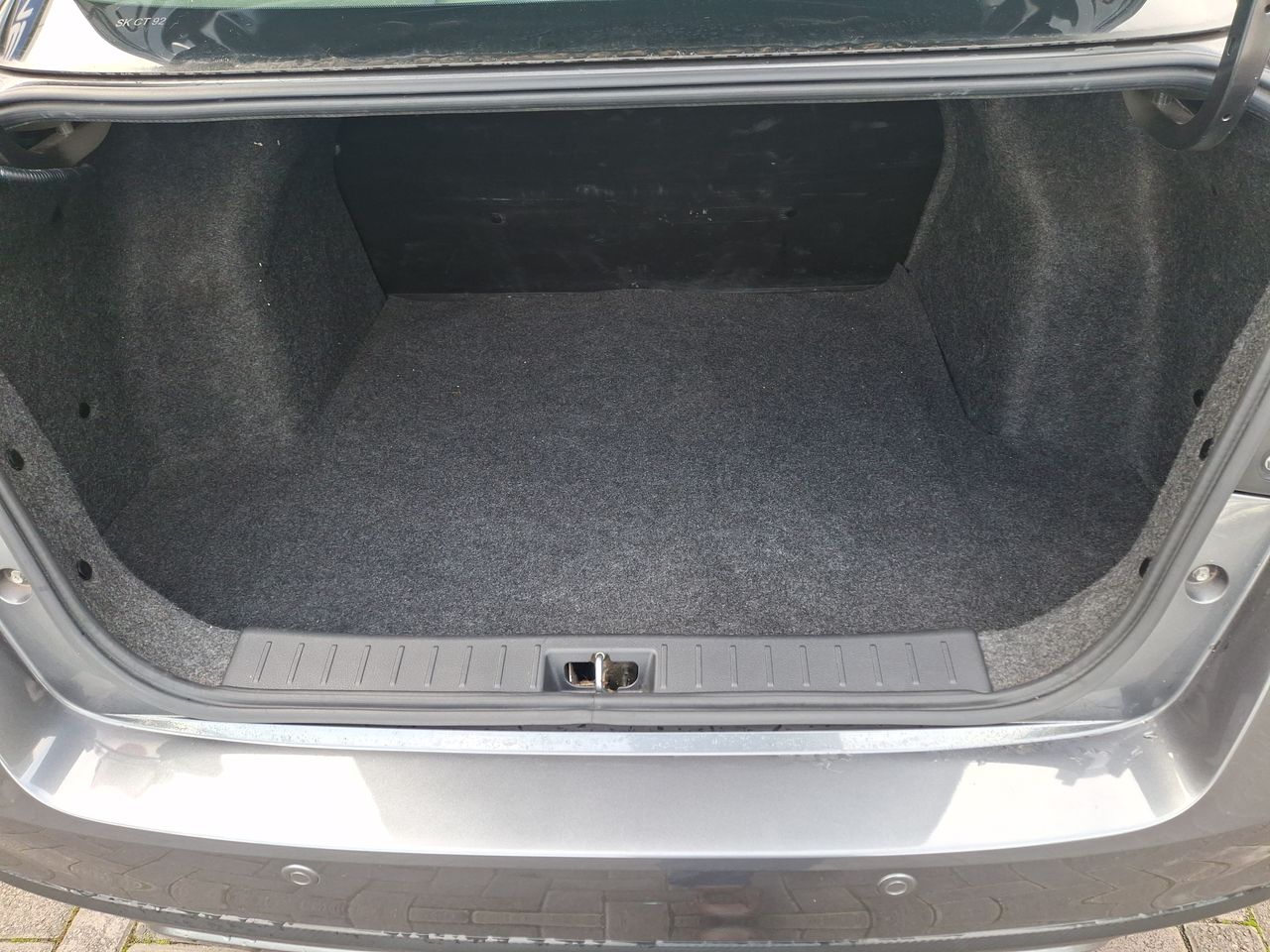 NISSAN - 12