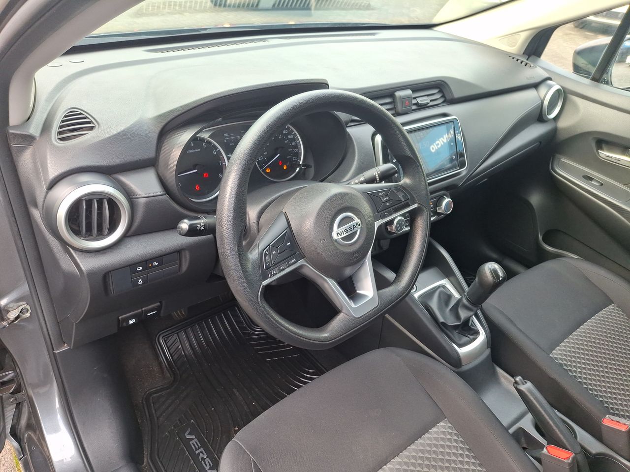 NISSAN - 1