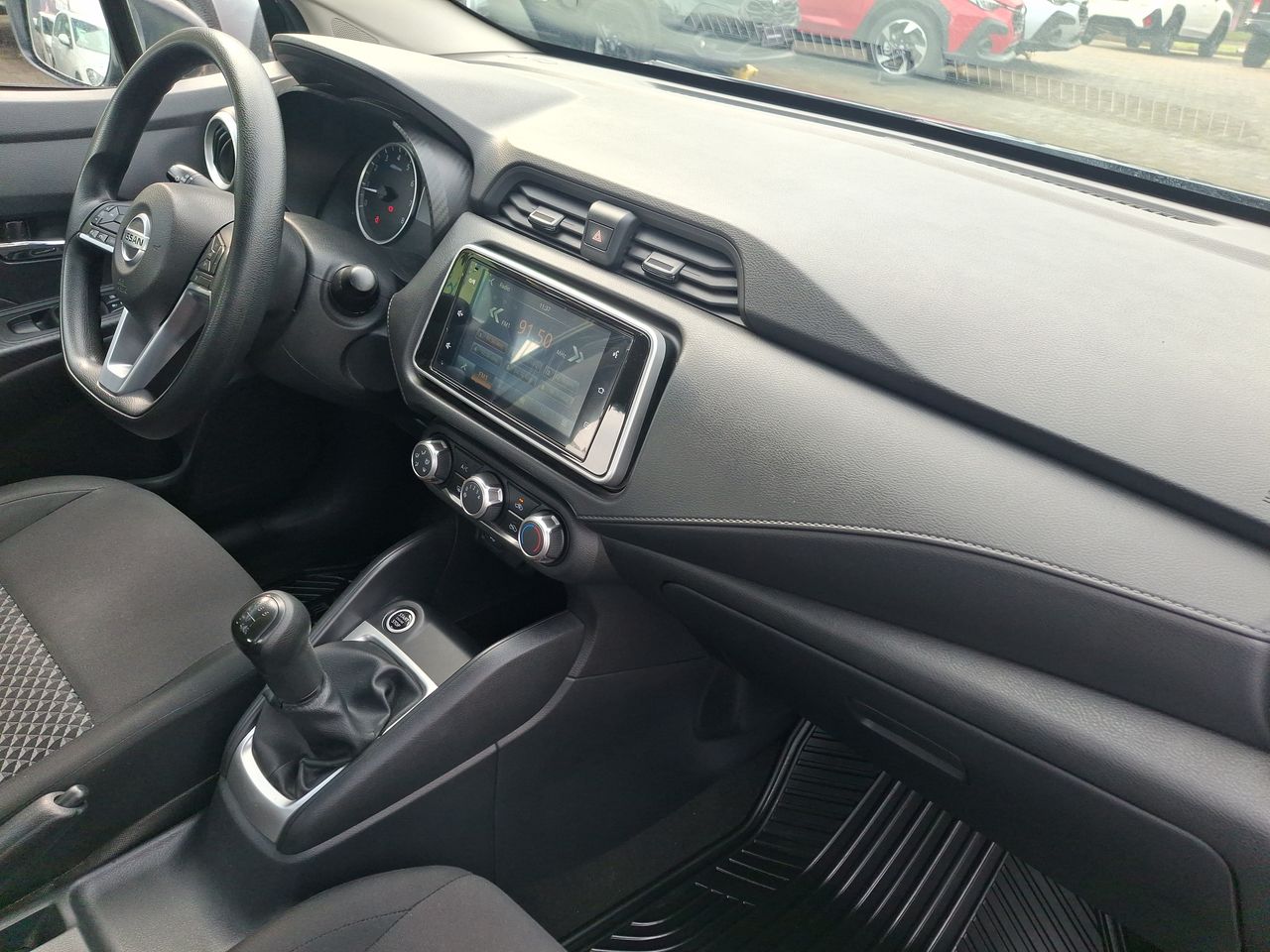 NISSAN - 6