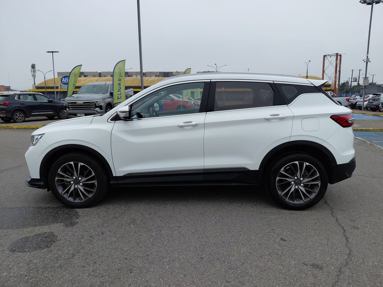 GEELY - 4