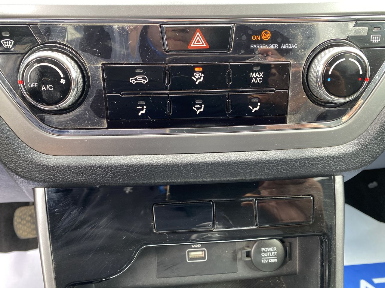 SSANGYONG - 29