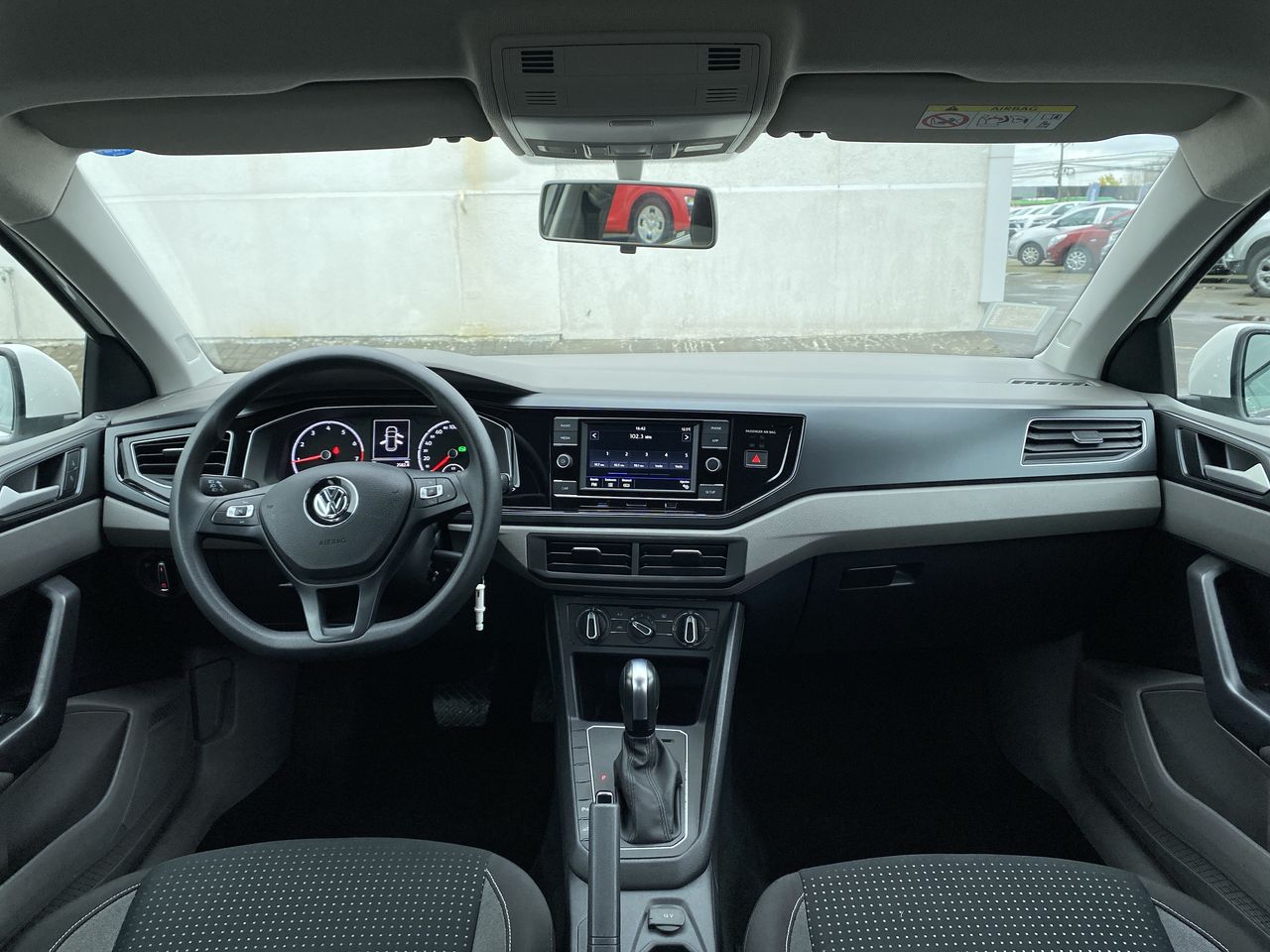 VOLKSWAGEN - 30