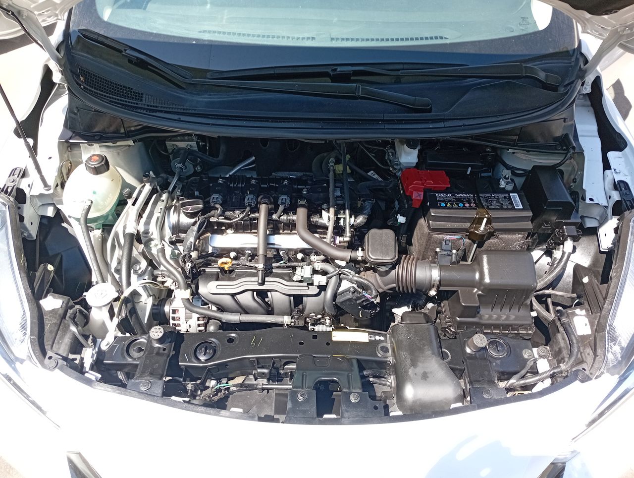 NISSAN - 9