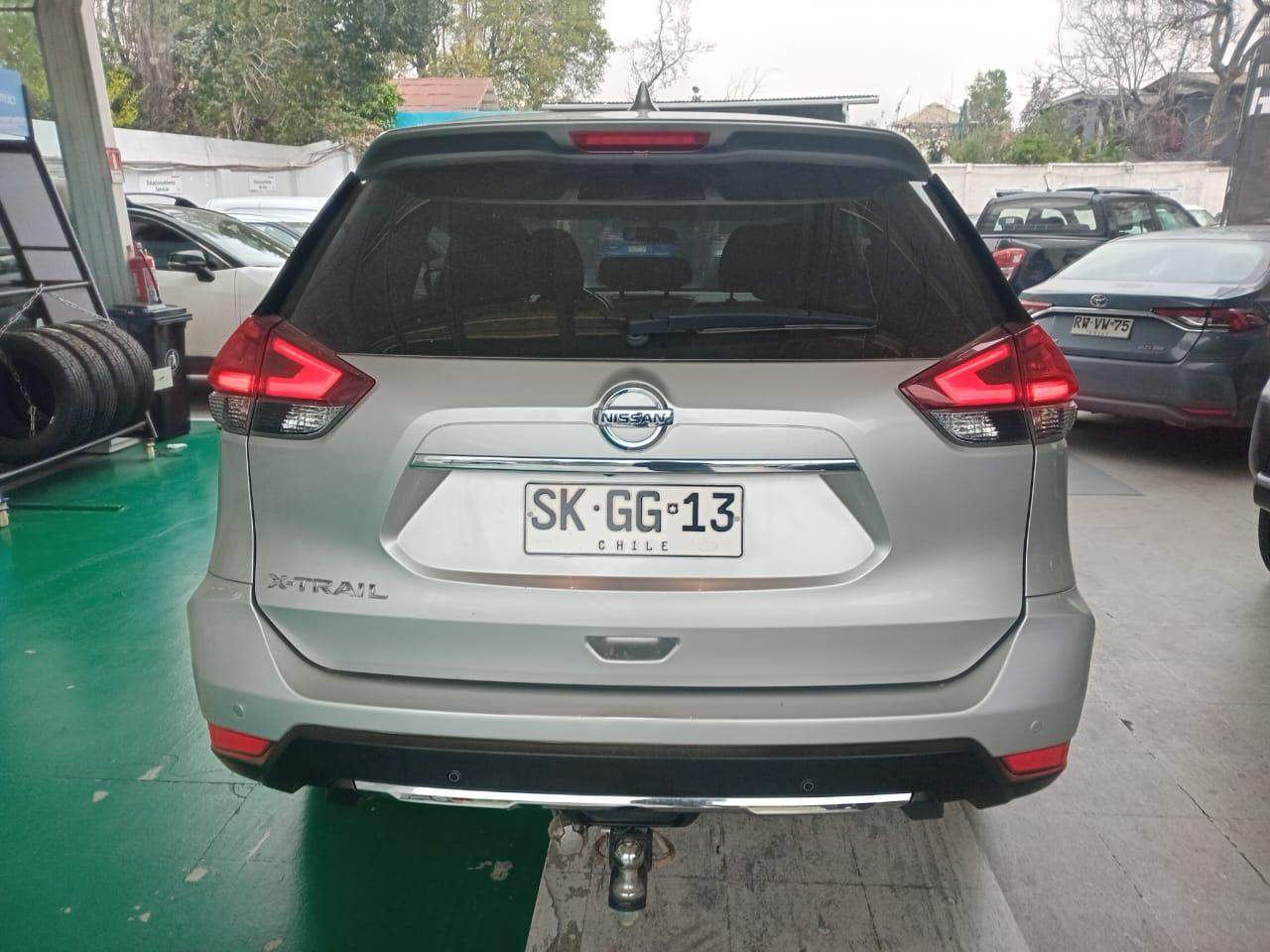 NISSAN - 5