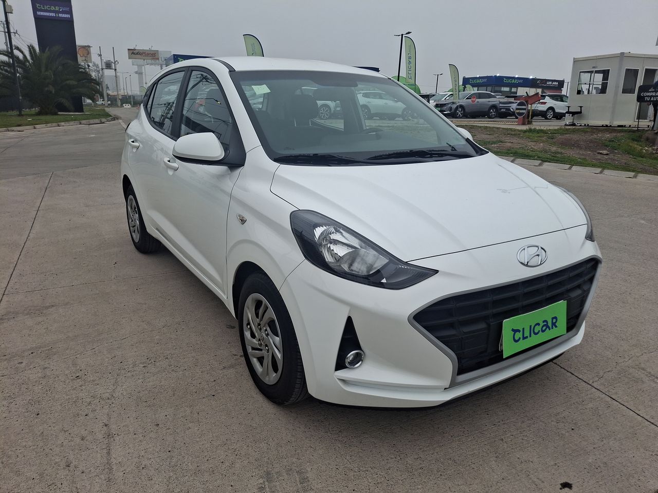 HYUNDAI - 1