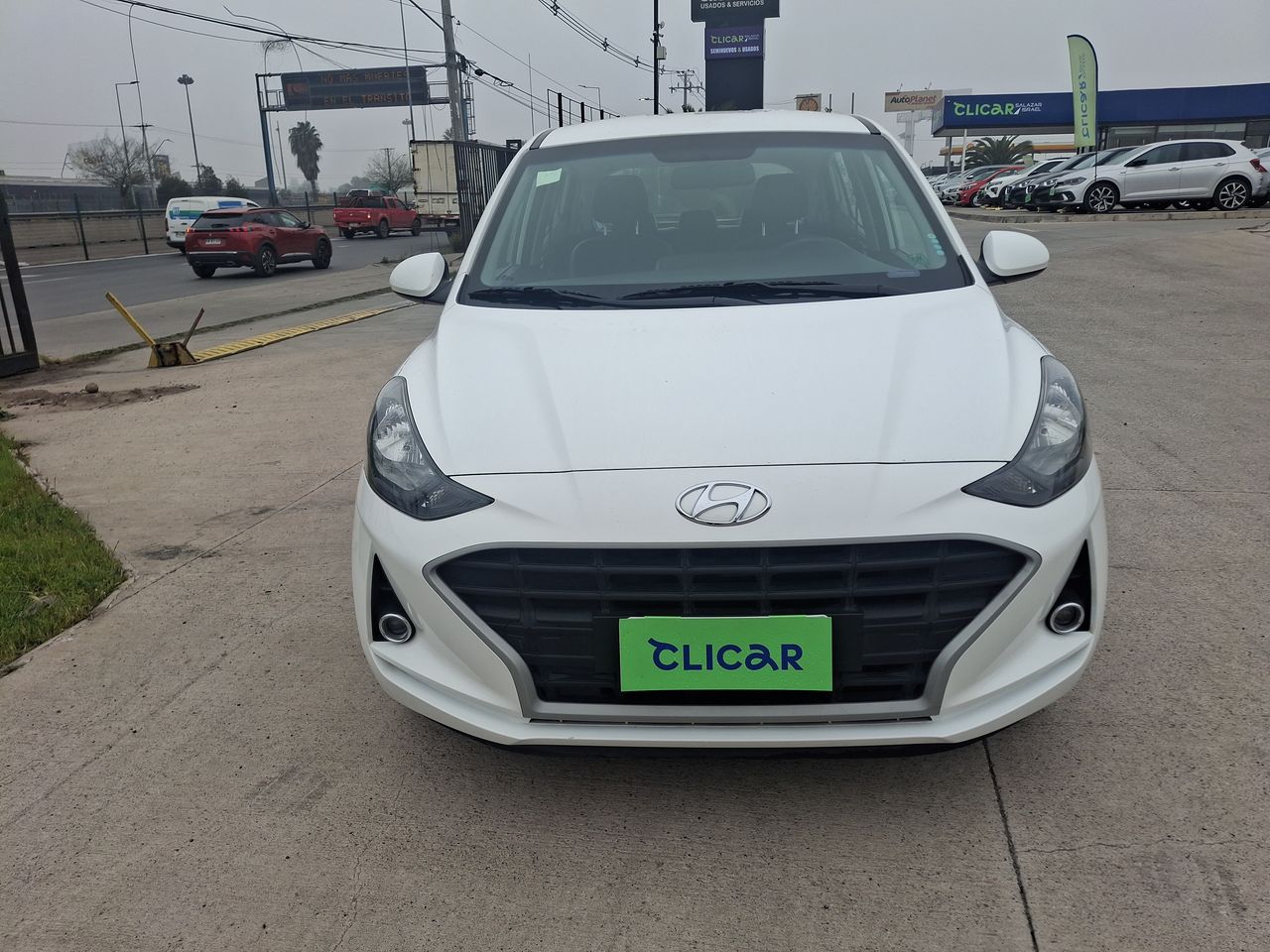 HYUNDAI - 2