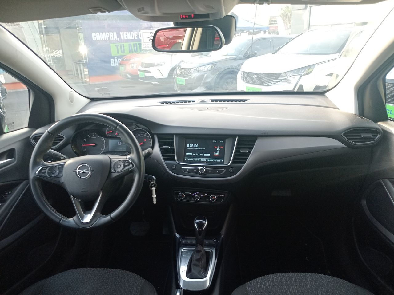 Opel Crossland — foto 22 de 25
