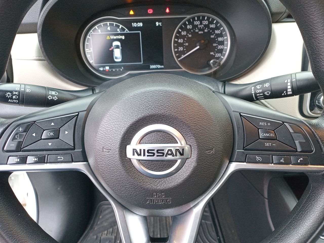 NISSAN - 26