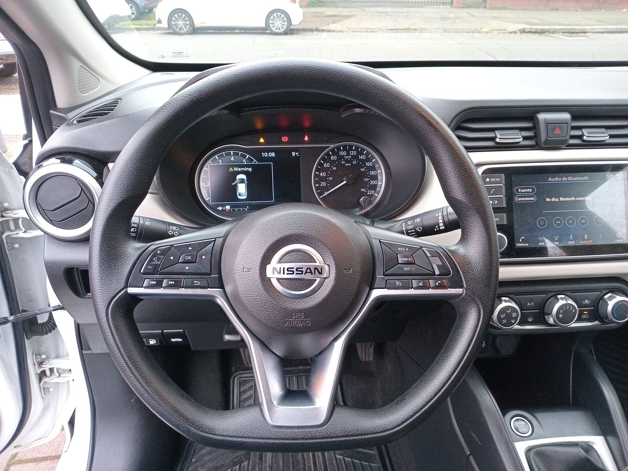 NISSAN - 25