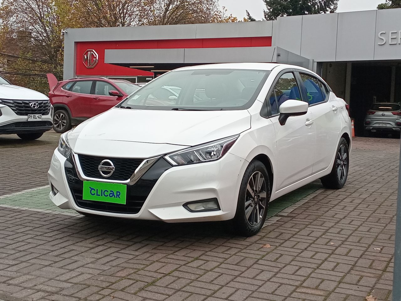 NISSAN - 3