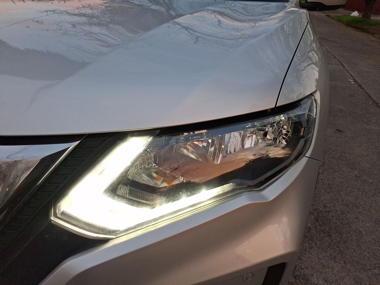 Nissan X-Trail — foto 10 de 30