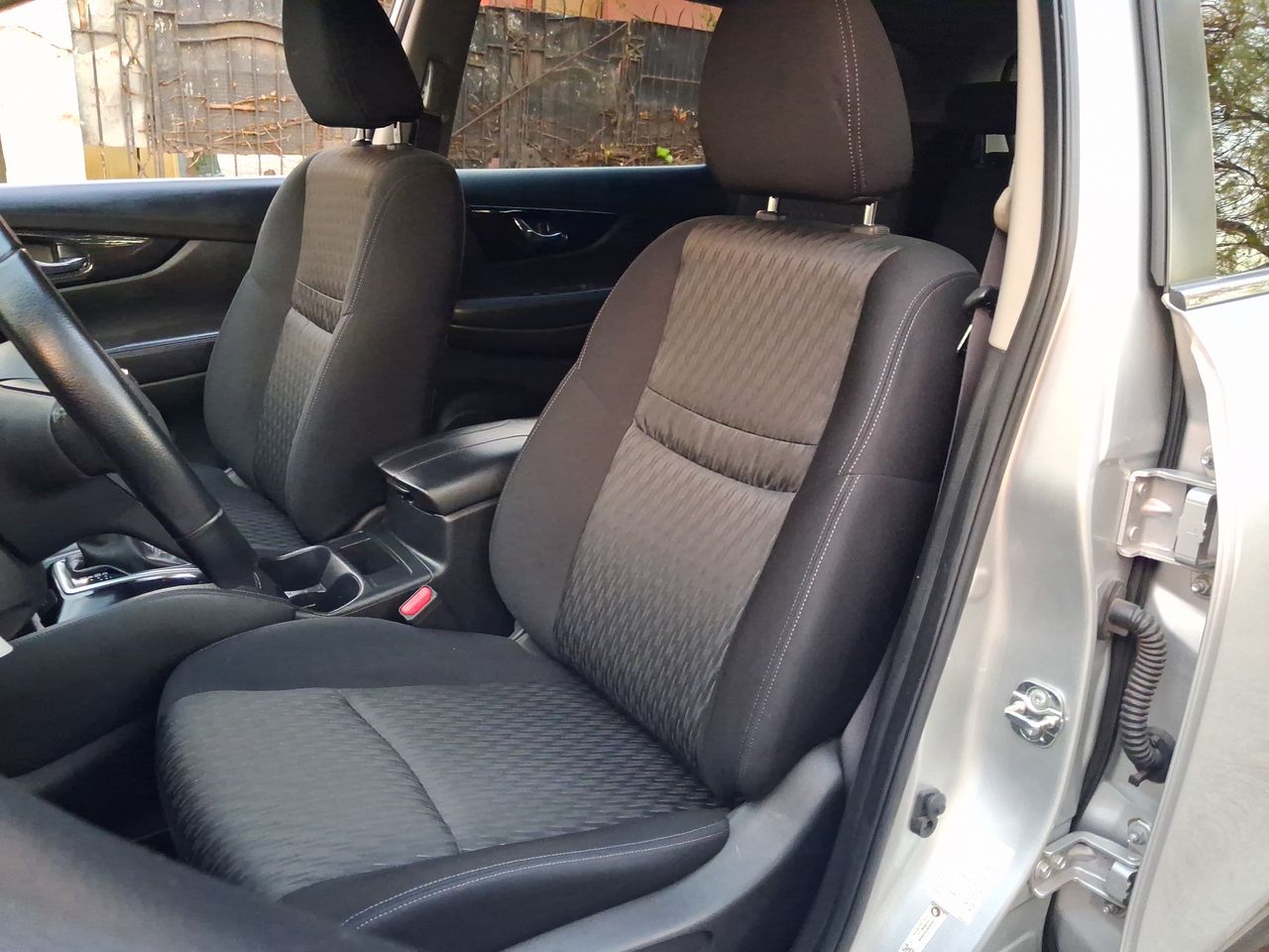 Nissan X-Trail — foto 16 de 30
