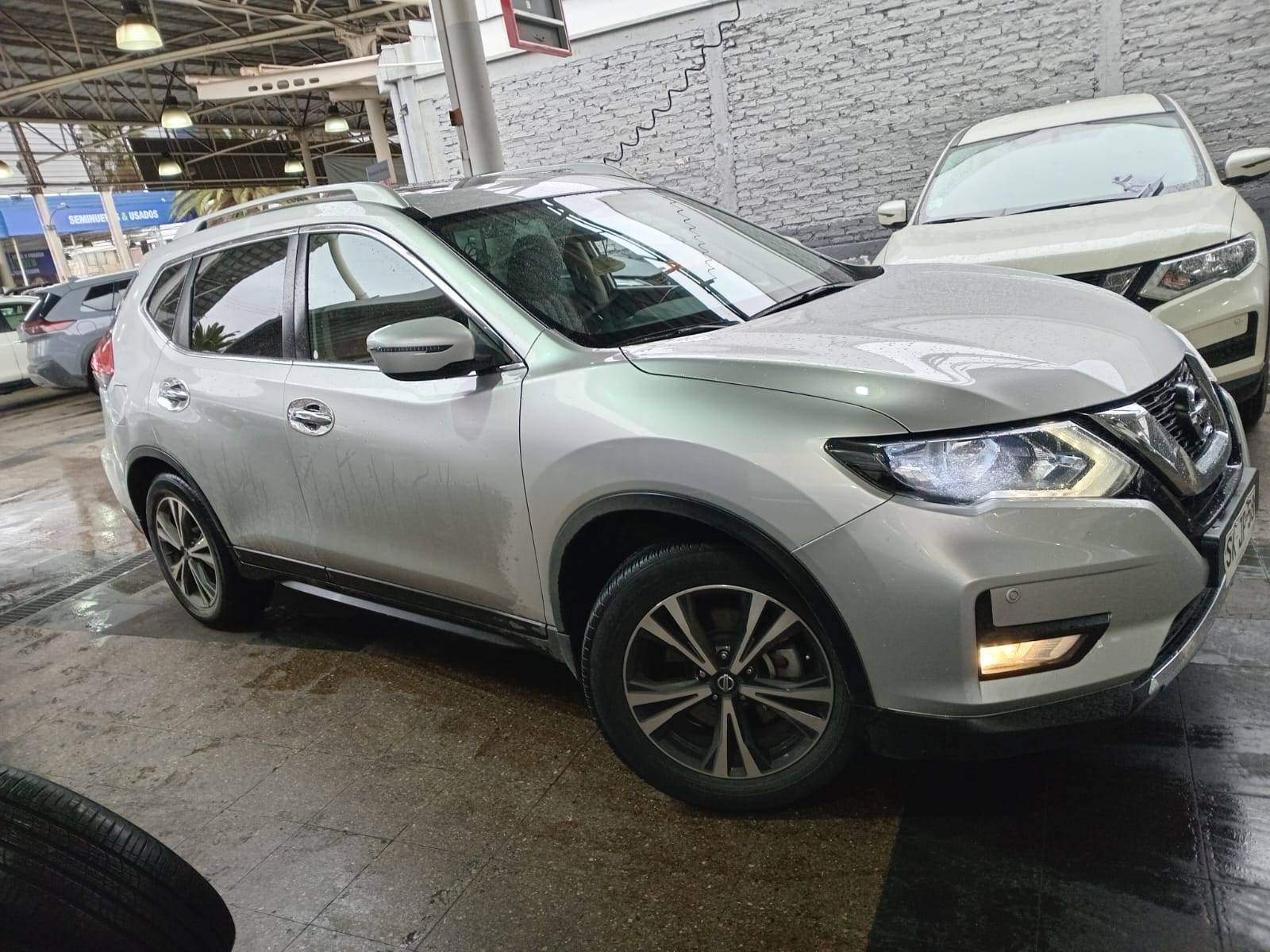 NISSAN - 0