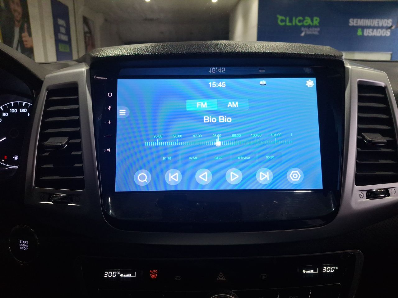 SsangYong Rexton — foto 21 de 29
