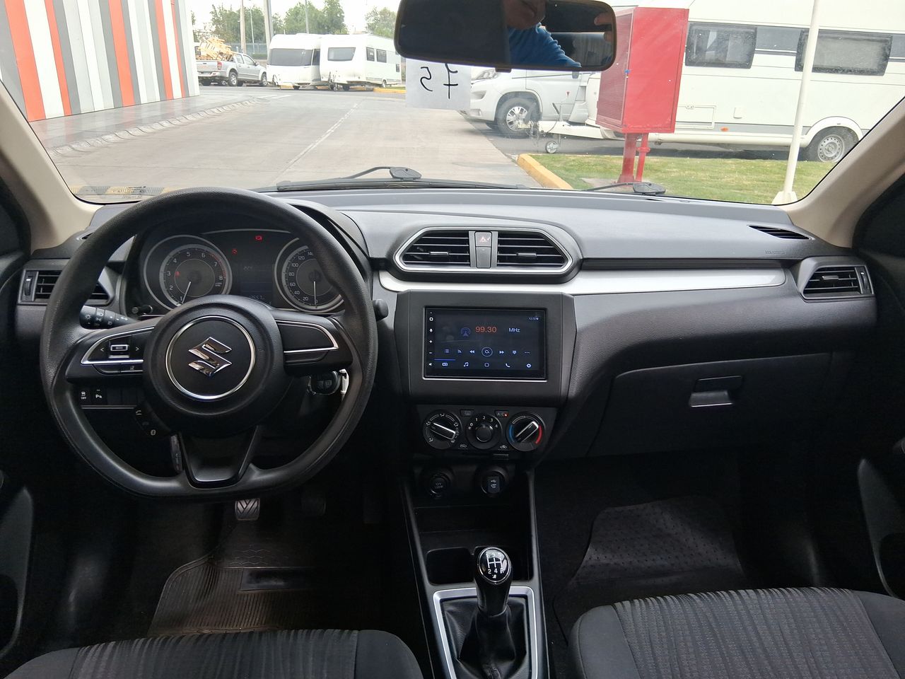 SUZUKI - 27