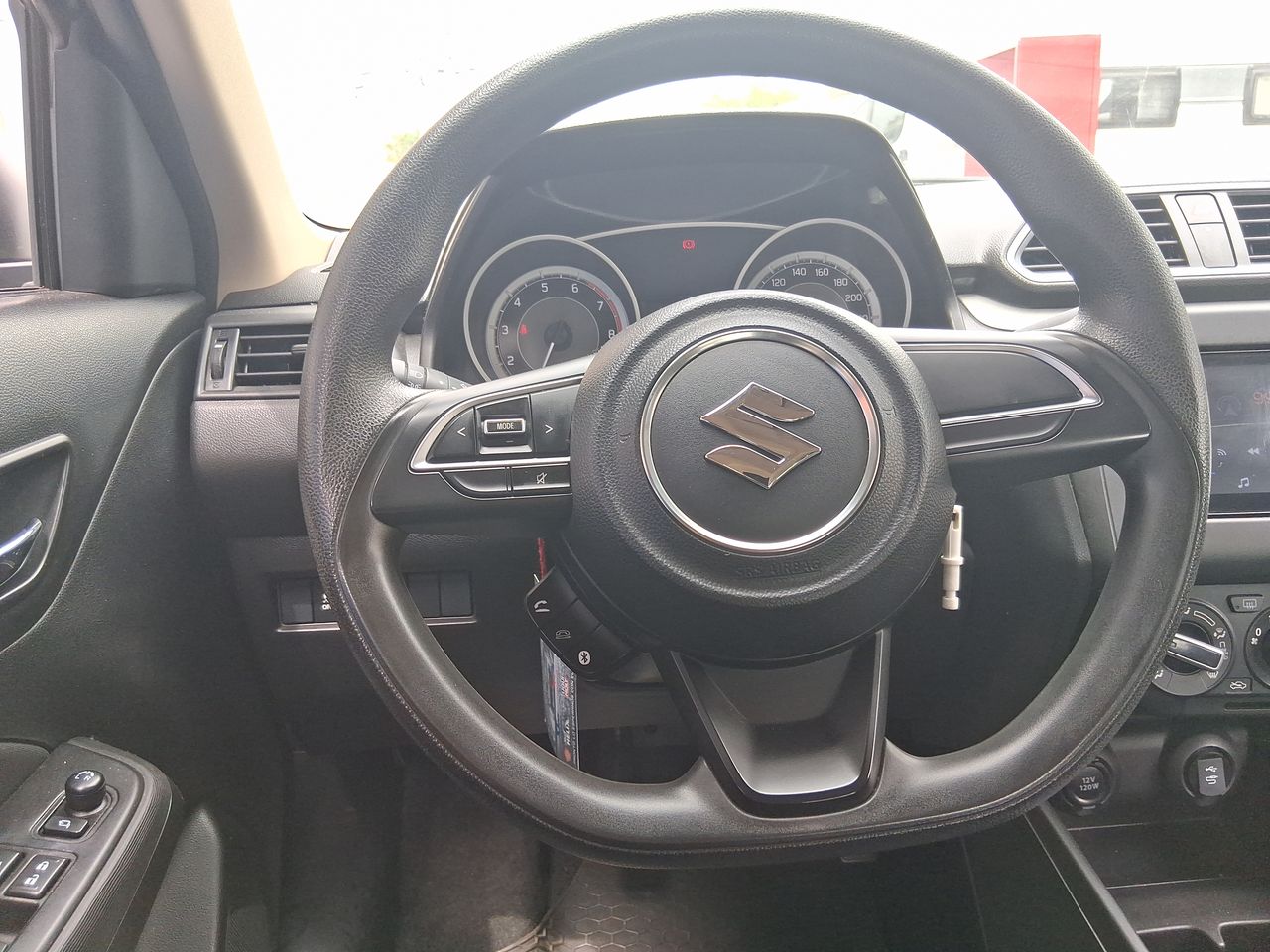SUZUKI - 21