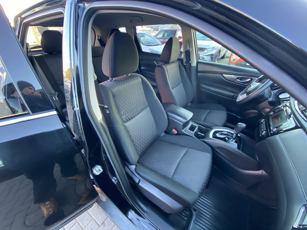Nissan X-Trail — foto 33 de 35