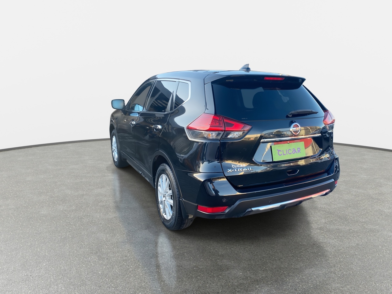 NISSAN - 5