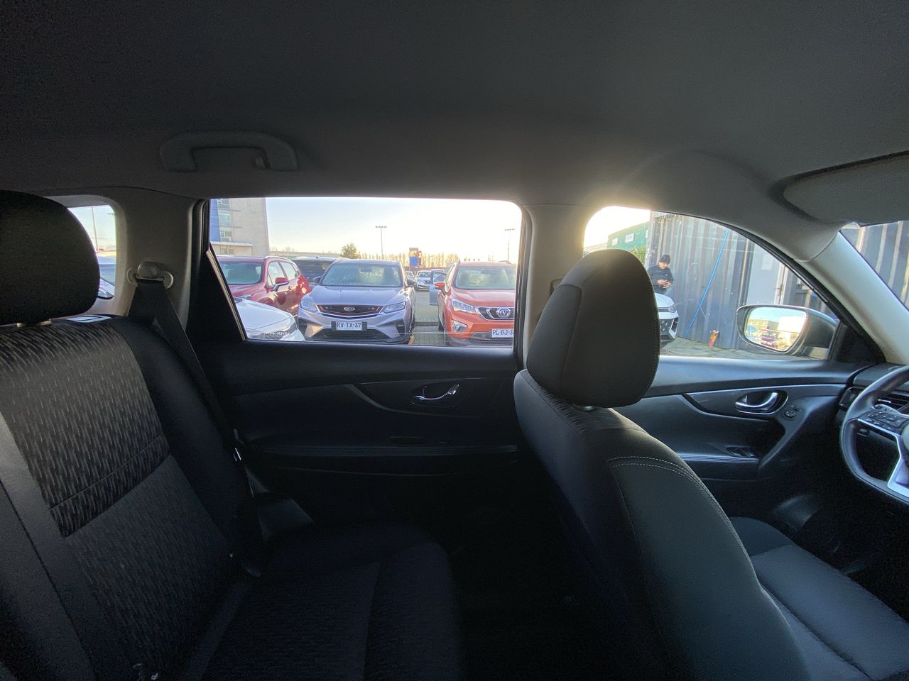 Nissan X-Trail — foto 16 de 35