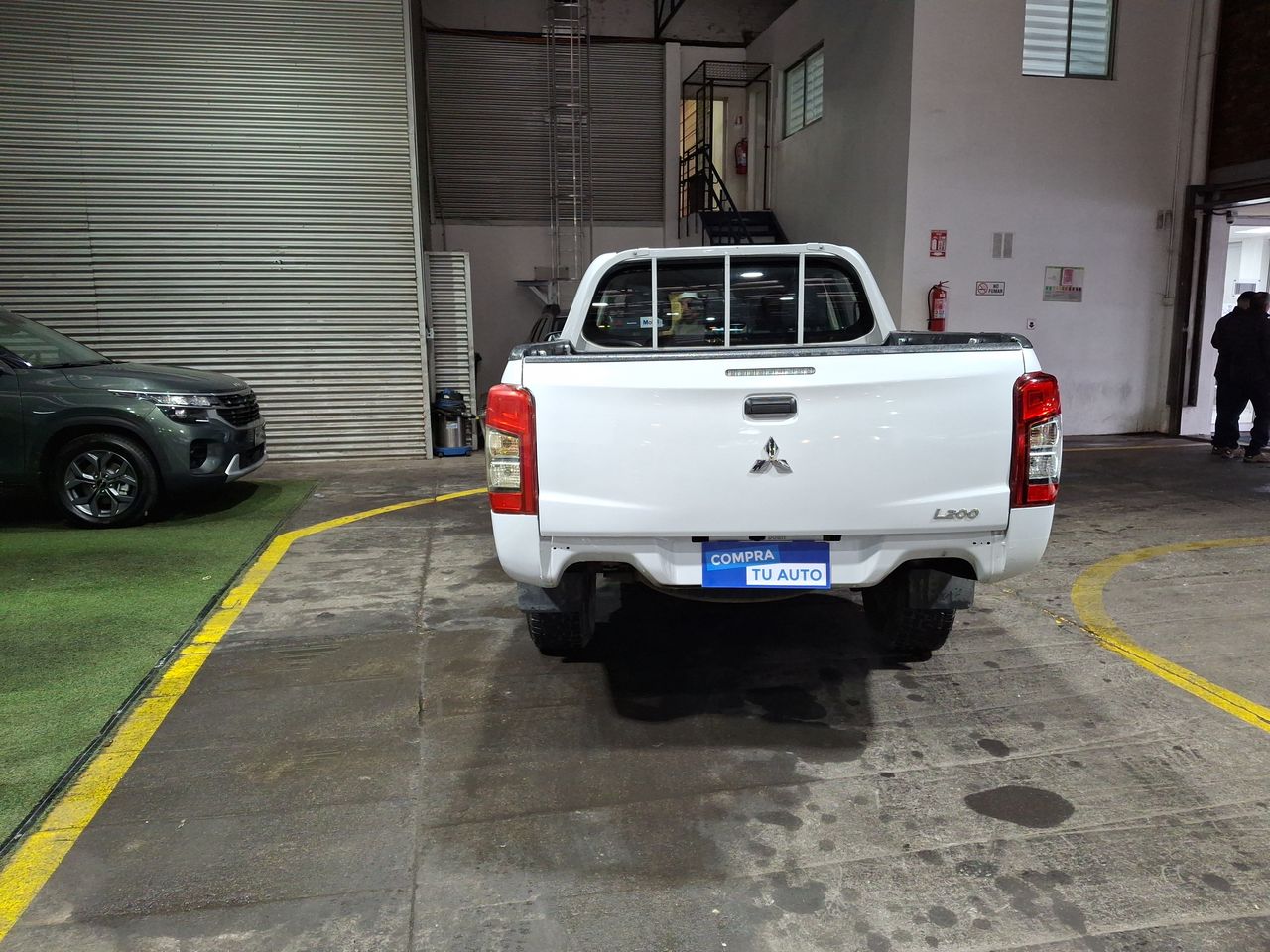 MITSUBISHI - 6