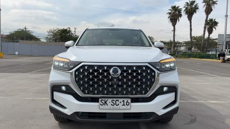 SSANGYONG - 2