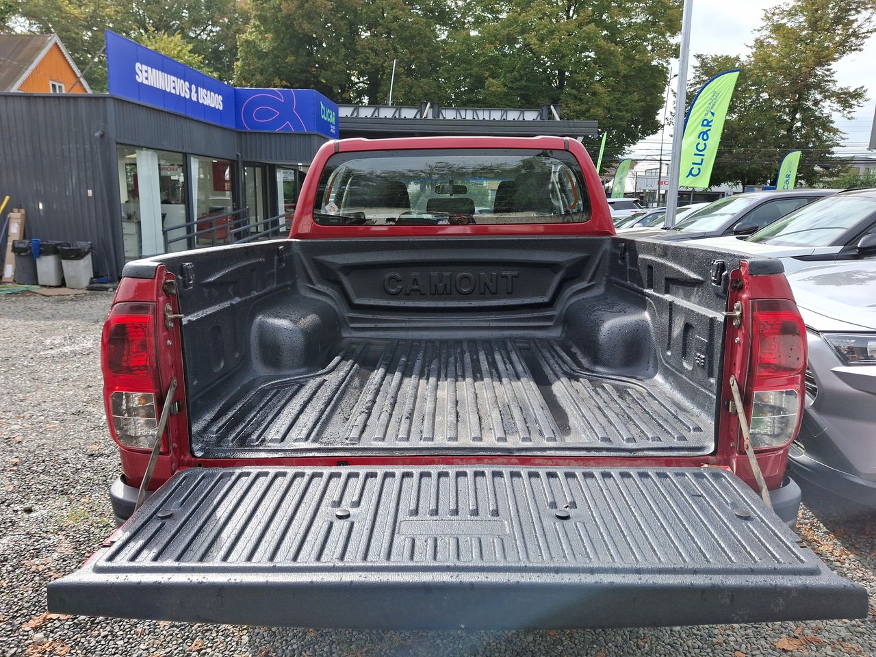 Toyota Hilux — foto 29 de 32
