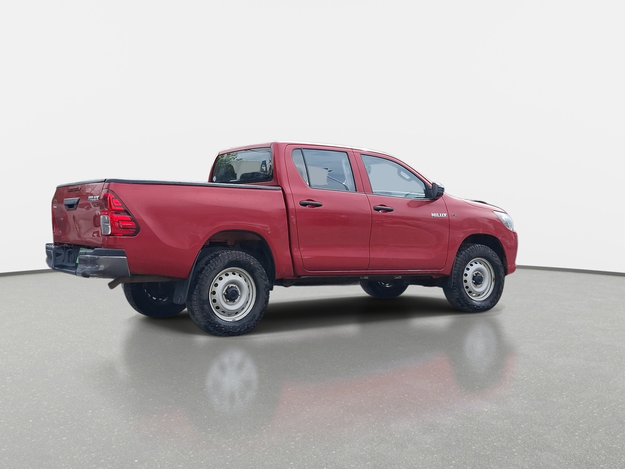 Toyota Hilux — foto 8 de 32