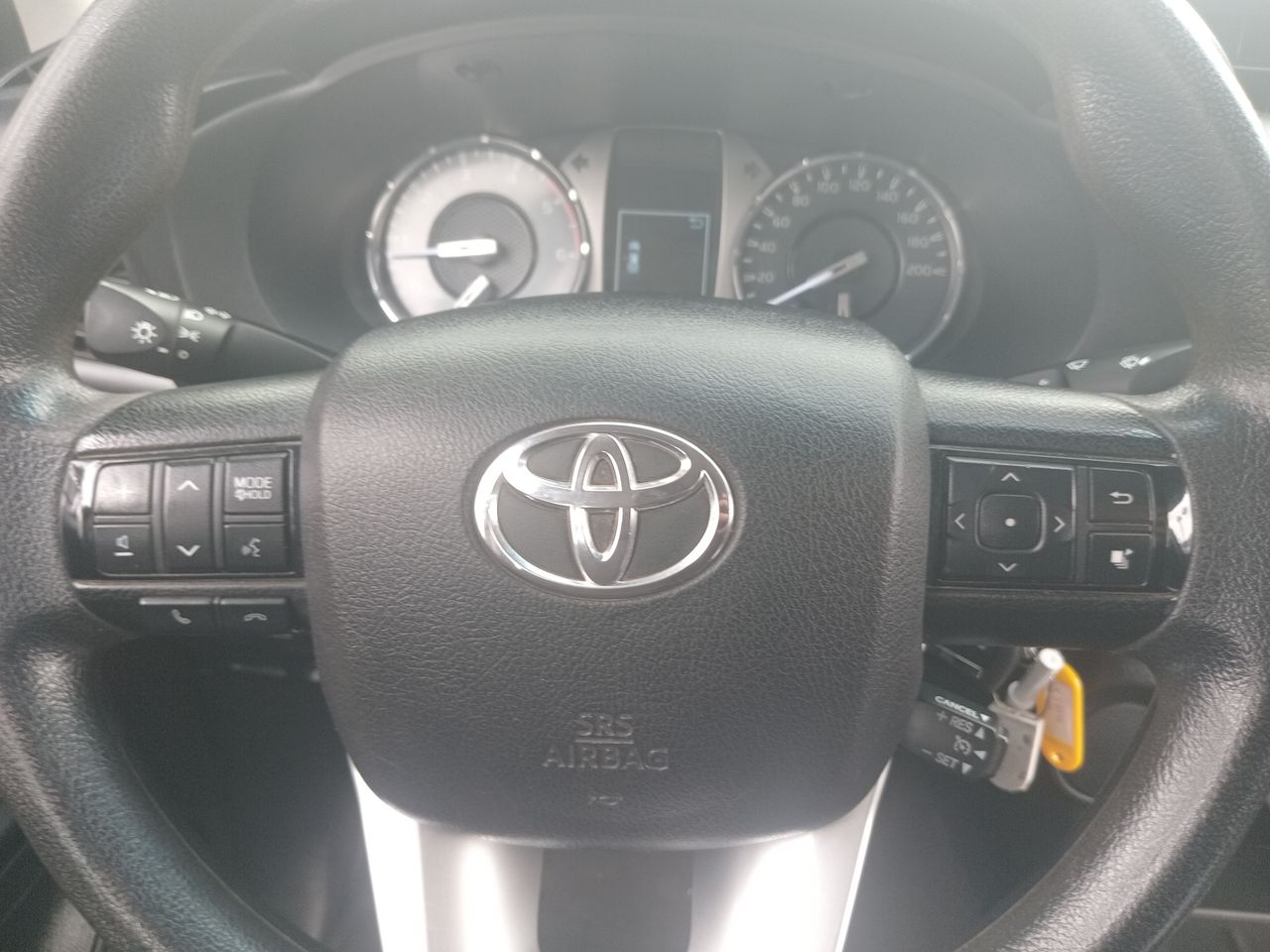TOYOTA - 26