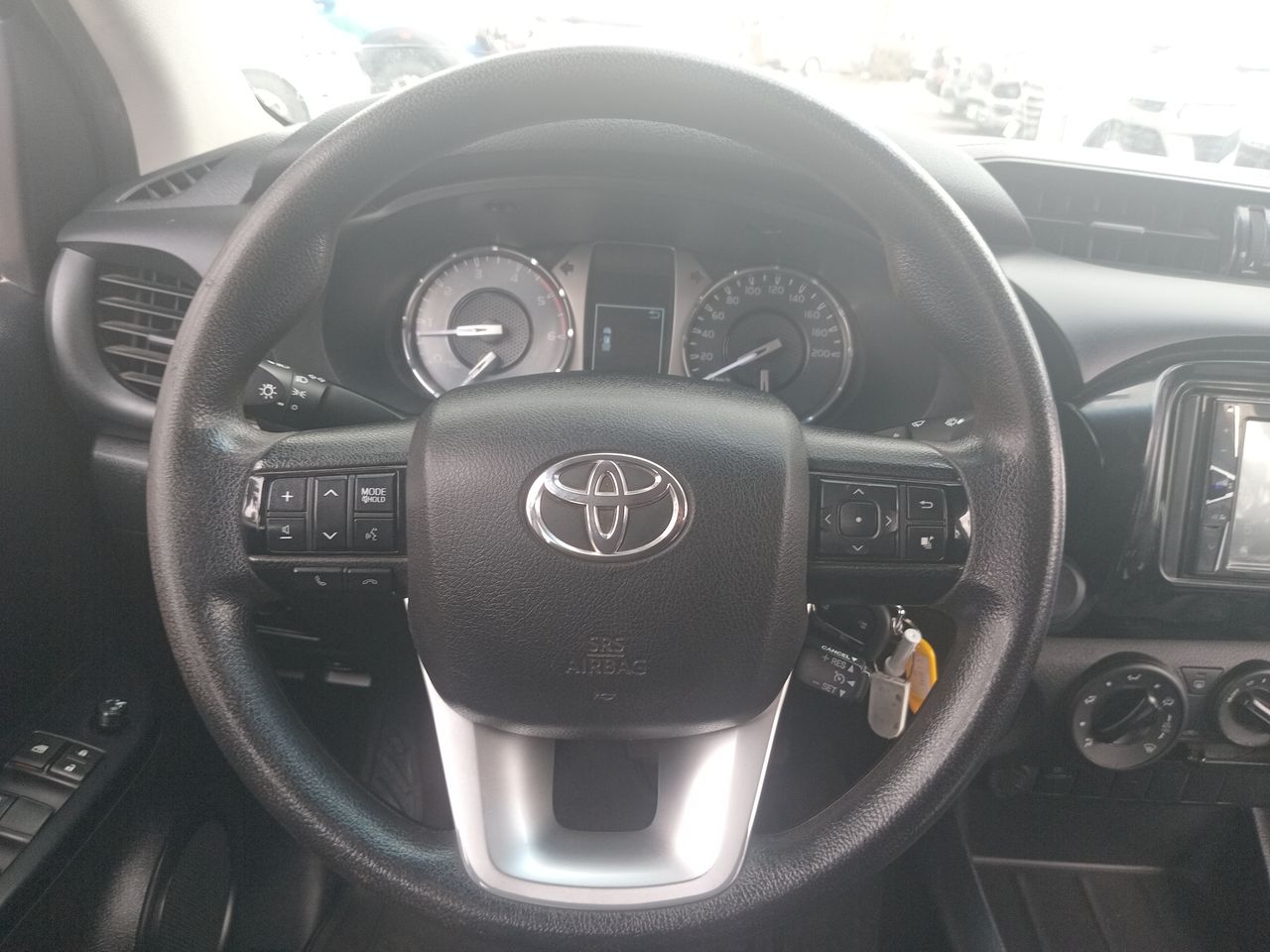 TOYOTA - 25