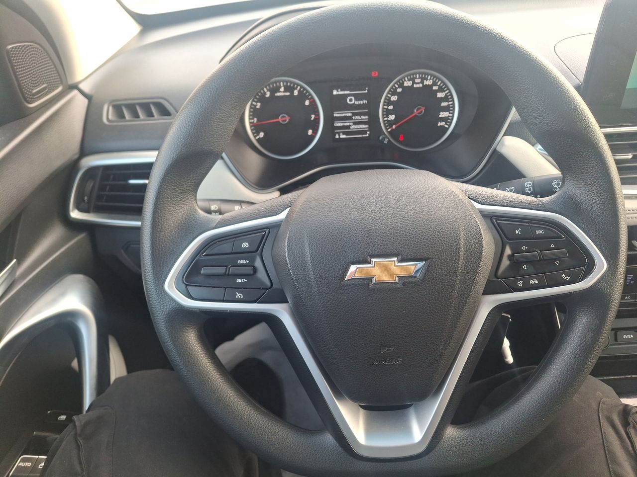 CHEVROLET - 23