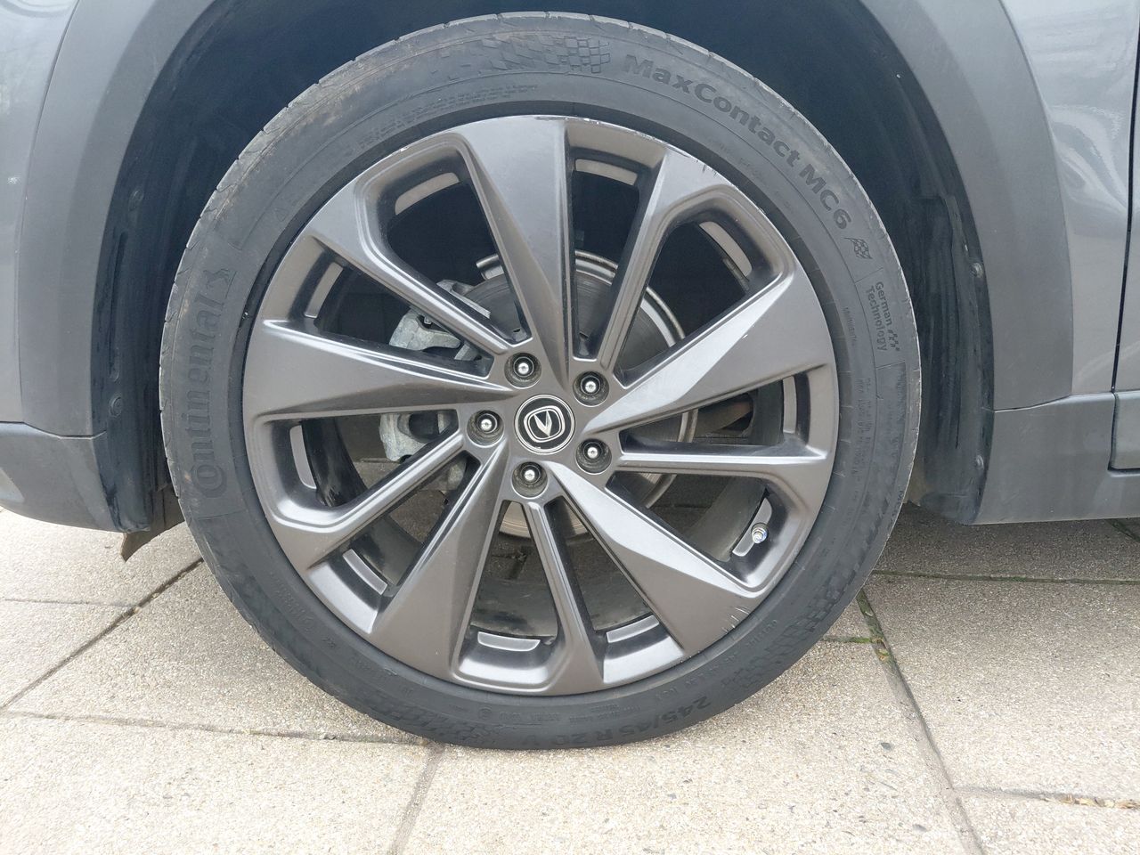 Changan Uni-T — foto 10 de 28