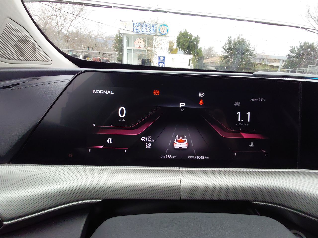 Changan Uni-T — foto 21 de 28